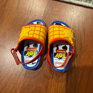 Toy Story Mini Melissa size 6 NWOT